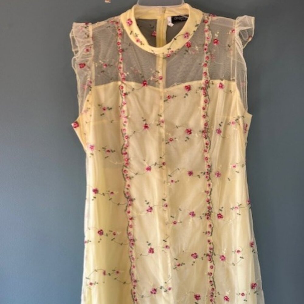 Angela Womens 1X Yellow Embroidered Floral Mesh Overlay A Line Dress Ruffle Cap